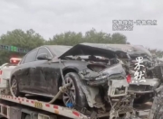 陕西3名初中生偷奔驰出车祸，定损43万保险拒赔，律师：监护人需承担主要赔偿责任